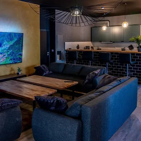 Old Pub In New Design For Up To 12 People Apartament