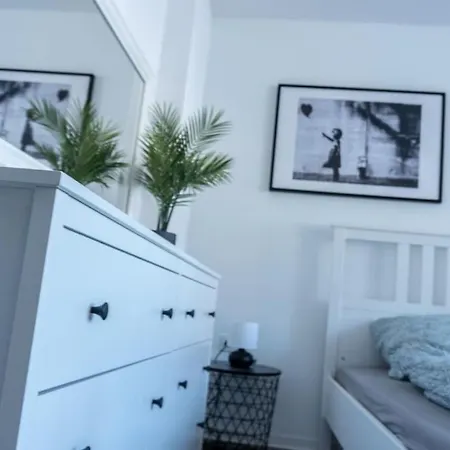 Old Pub In New Design For Up To 12 People Apartament *