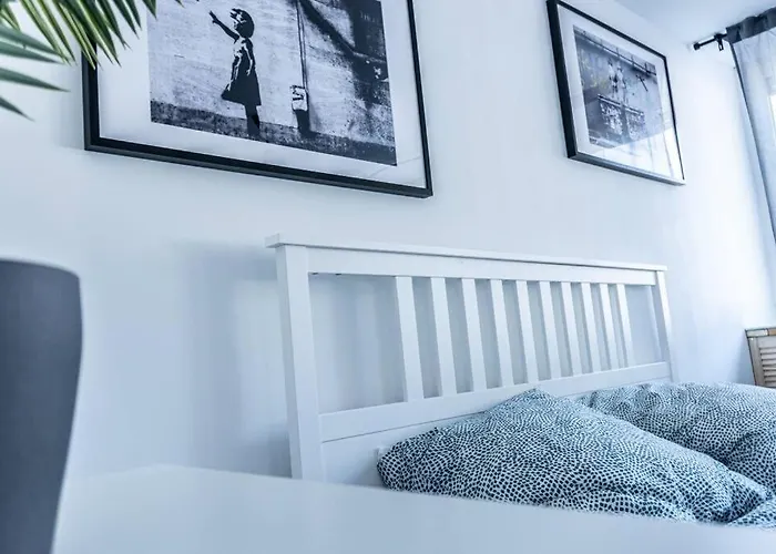 Appartement Old Pub In New Design For Up To 12 People Bochum