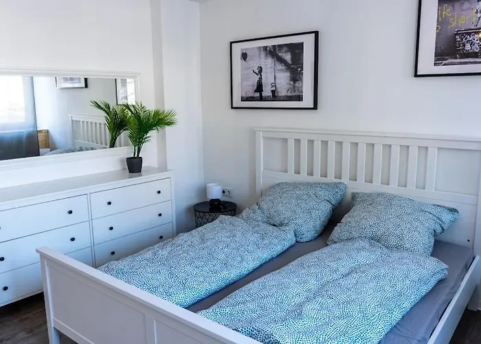 Appartement Old Pub In New Design For Up To 12 People Bochum