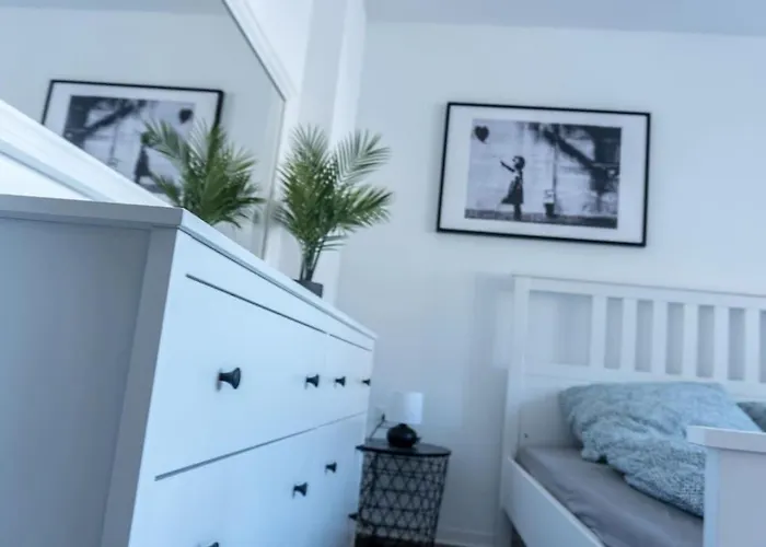 Old Pub In New Design For Up To 12 People Appartement *