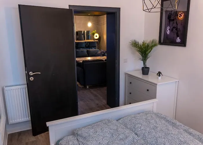 Old Pub In New Design For Up To 12 People Appartement