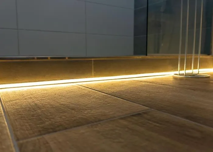 Old Pub In New Design For Up To 12 People Appartement