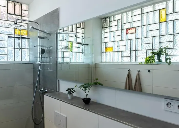 Appartement Old Pub In New Design For Up To 12 People Bochum