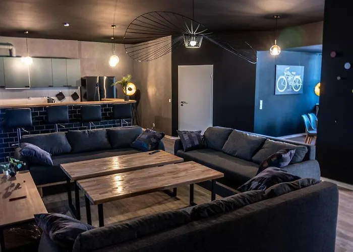 Old Pub In New Design For Up To 12 People *